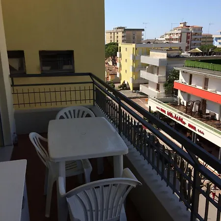 Modern Flat With Terrace Near The Sea - Beahost Appartamento *